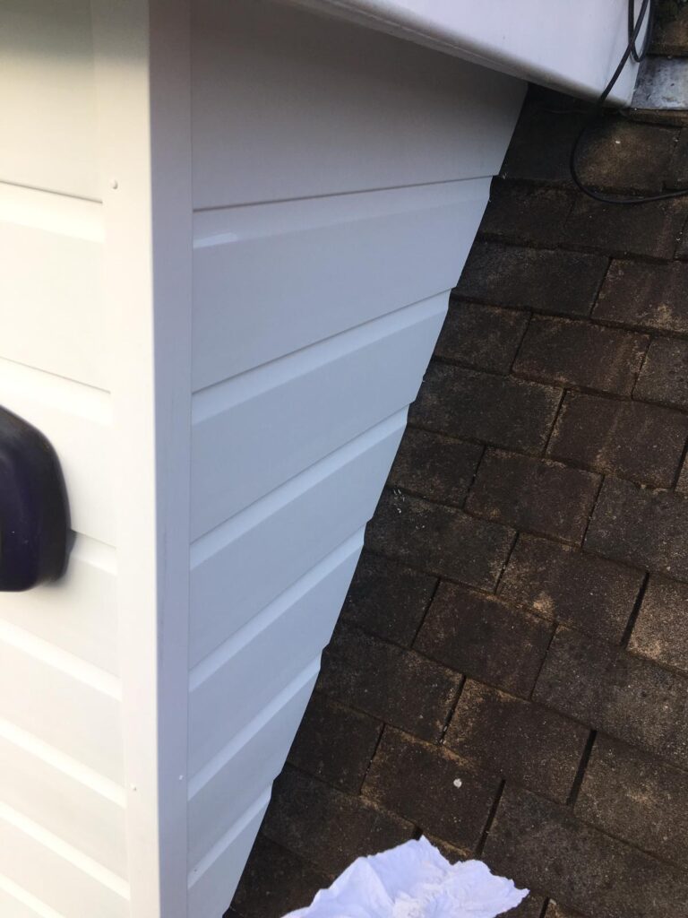 WhatsApp Image 2019 01 09 at 14.14.11 - fascia soffit guttering, soffit replacement and hardie cladding